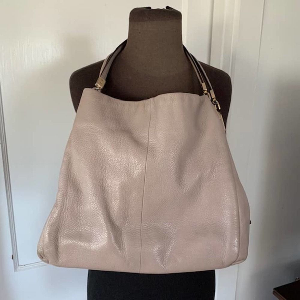 Coach Phoebe 26224 Beige Leather Shoulder Bag